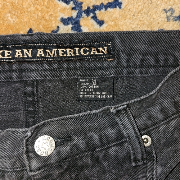 Cut-Off HOBO Black Denim Shorts - Picture 5 of 6